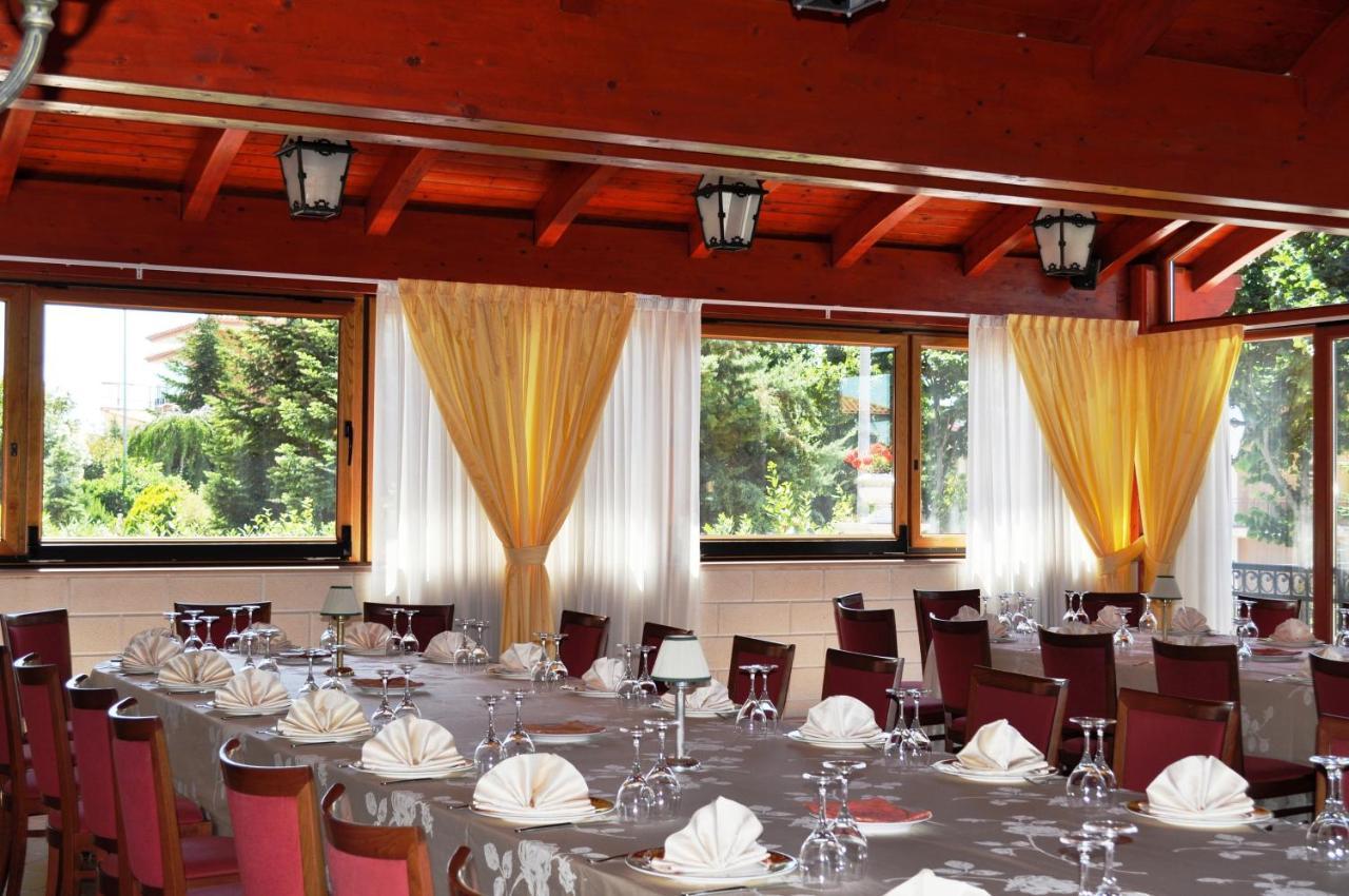 Hotel Ristorante Rossemi ซานโจวานนี โรตอนโด ภายนอก รูปภาพ